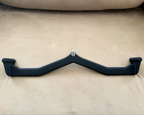 Black lat pulldown - black, cable