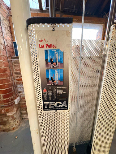 Lat pulldown machine - pulldown, teca